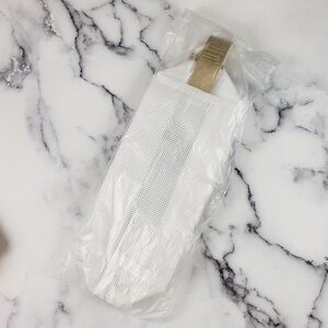 Beautycounter Mesh Zippered Travel Beauty Bag | White/Gold